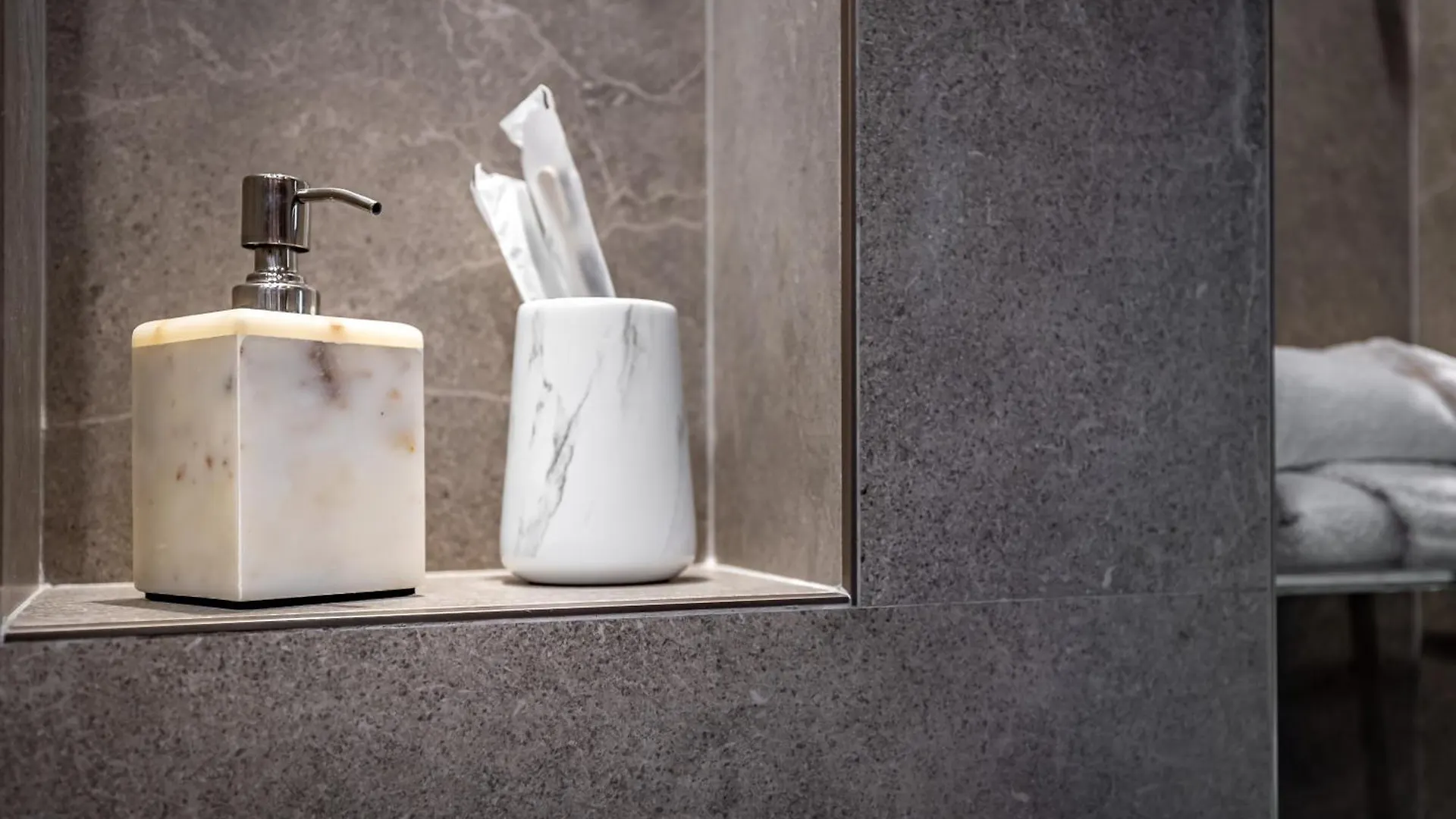 Dimora Collection - Le Torri - Boutique Luxury Suites - Adults Only Florence Appart hôtel